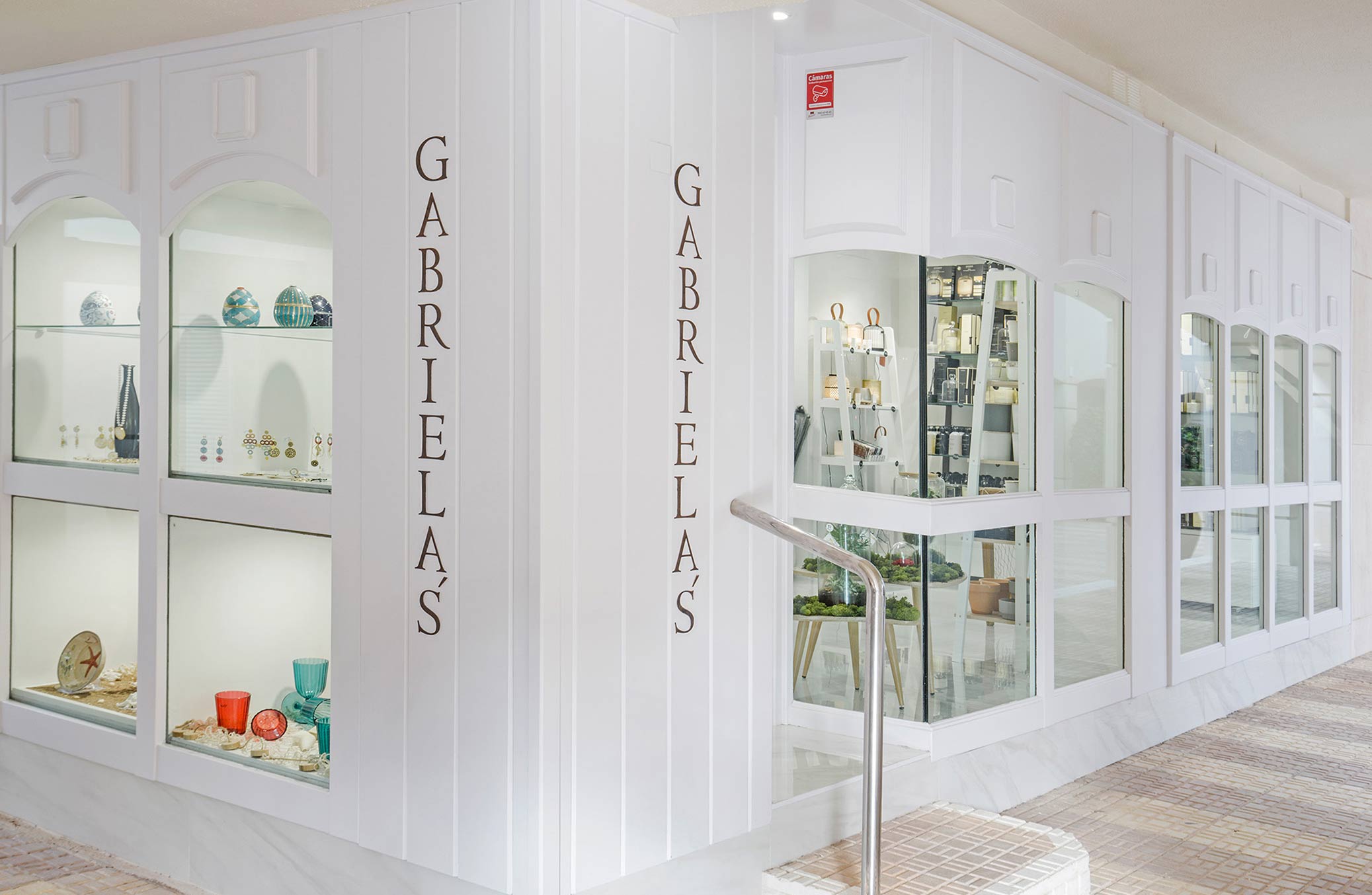 spaces-web-gabrielas-home-decor-la-manga-club-www.gabrielashomedecor.com_